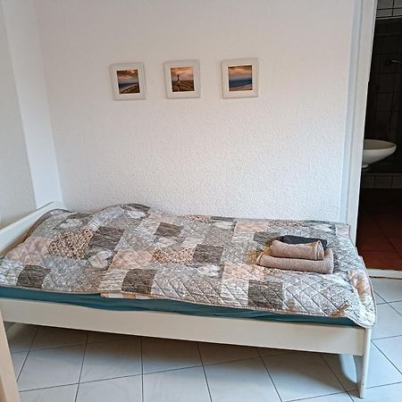 Schoene 2-Zimmer Wohnung In Гестхахт Экстерьер фото